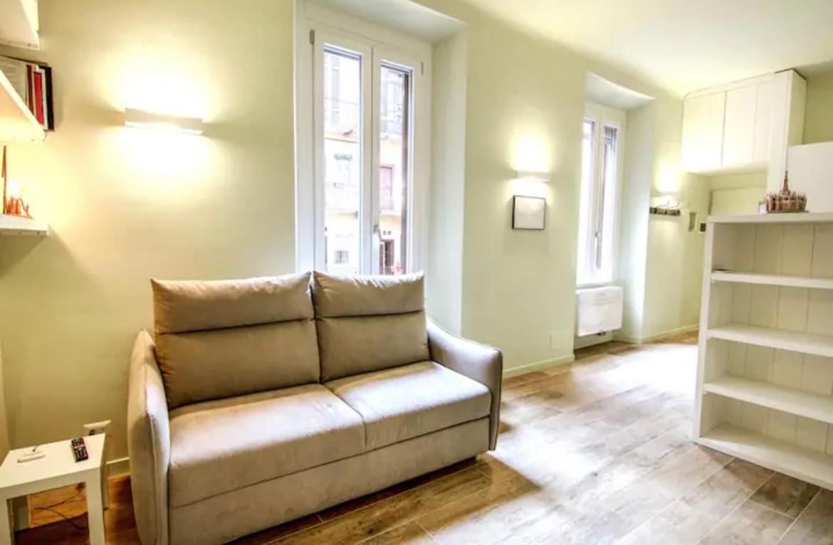 Ferienwohnung Soppalchino In Via Savona Mailand Exterior foto
